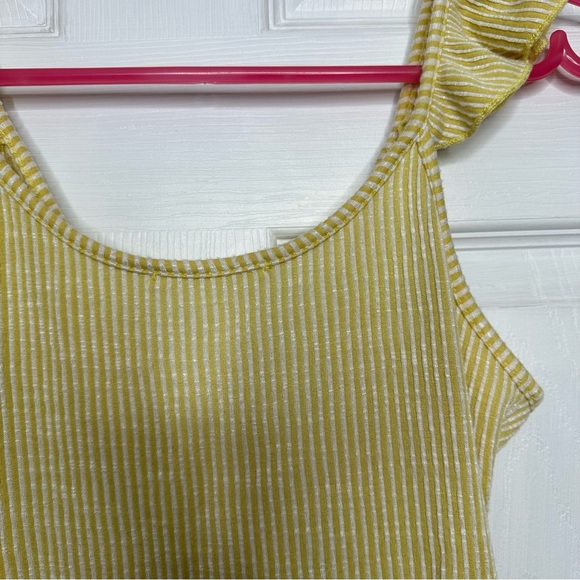 Caution To The Wind Top Sleeveless Ruffles Striped Yellow & White Sz Extra Small - Picture 11 of 16